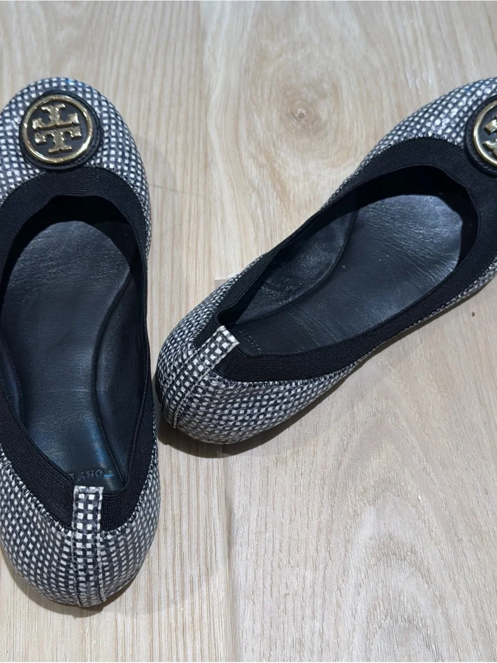 Tory Burch Caroline Flats In Tidal Grid Size 8M Good Condition No Box